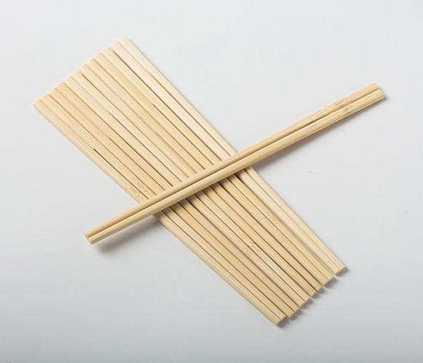 家用木筷子易繁殖霉菌需半年替换一次